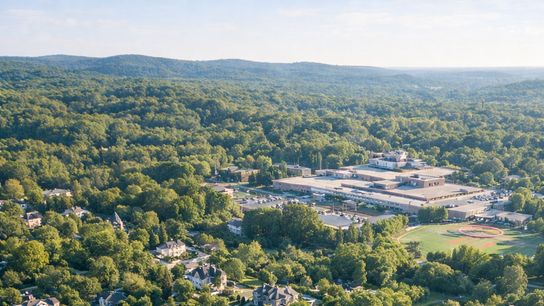  Wealth Spotlight: Why ZIP Code 07078 (Short Hills, NJ) Remains One of New Jersey’s Richest Communities