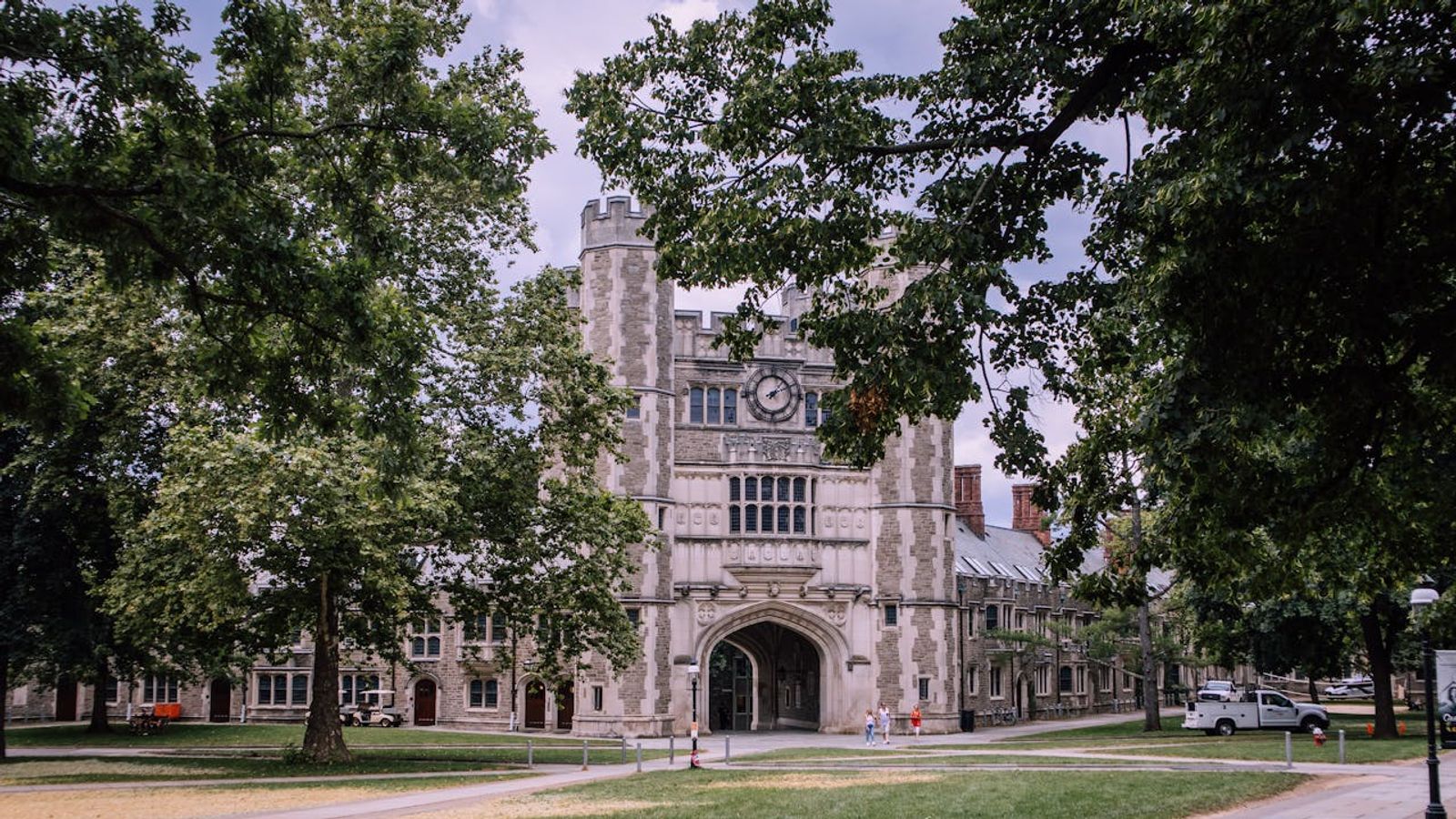 Princeton University Ranks Among America’s Most Selective Schools: What Students Should Know Before Moving to Princeton, New Jersey (Study in New Jersey)